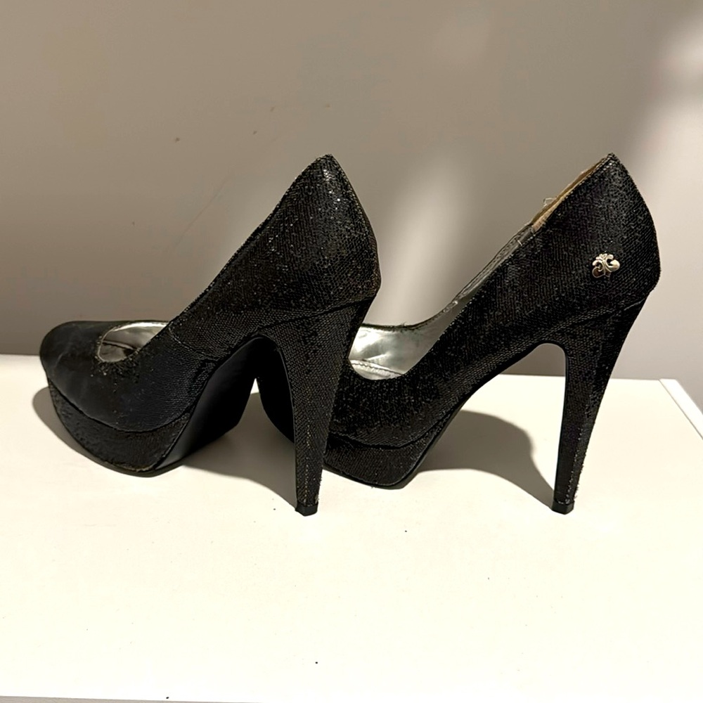 Dereon Black Sparkle Platform Heels
